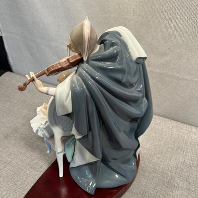 Lladro Jester's Serenade Porcelain Figurine #5932 Signed!