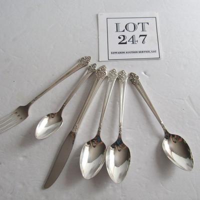 Silver Plate Flatware, 1881 Rogers/Oneida, Plantation Pattern