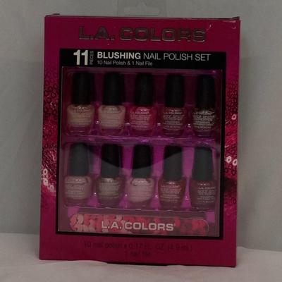 Brand New In Box 11pc. Blushing Nail Polish