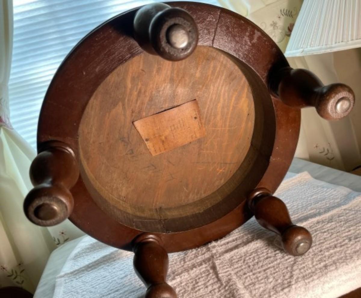 Vintage Five-Legged Foot Stool Preowned from an Estate 9