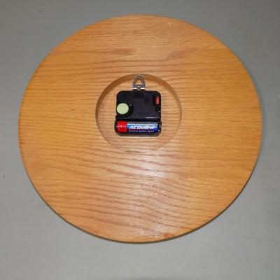 Les Kouba Loon Clock