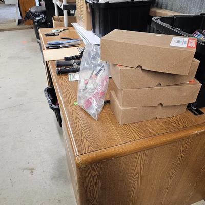 1 office desk