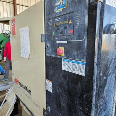 Ingersoll Rand Air Compressor