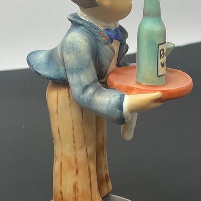 Vintage Goebel Hummel 1984 "The Waiter" 154/0