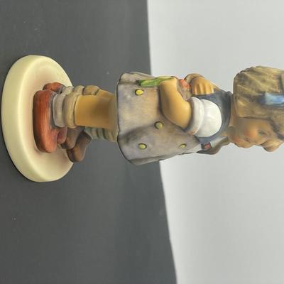 Goebel Hummel Figurine "The Little Pair" #449