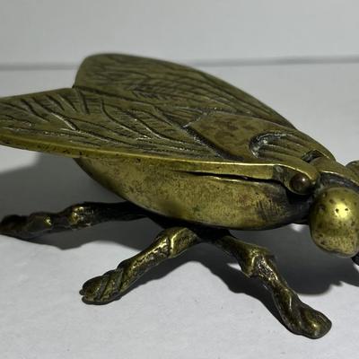 Vintage Brass Fly Trinket Box Lidded Ashtray Made in England in Good Preowned Condition.