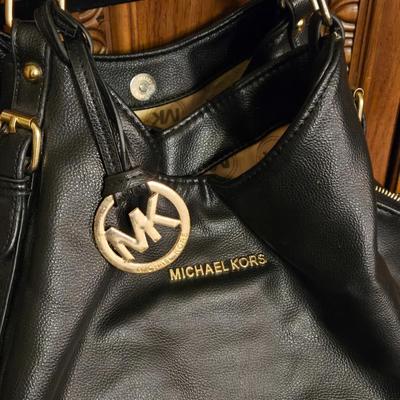 MICHAEL KORS Black Leather Handbag