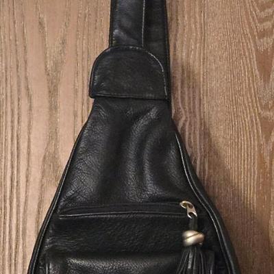 CARRIAGE HOUSE One Shoulder Backpack