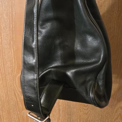 CARRIAGE HOUSE One Shoulder Backpack