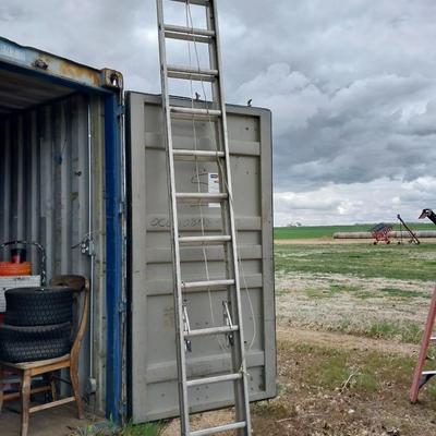 WERNER 24' EXTENTION LADDER