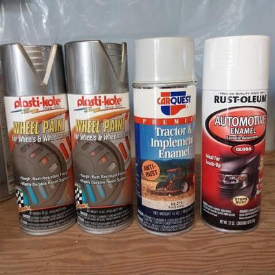SPRAY PAINT