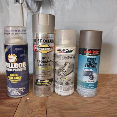 SPRAY PAINT