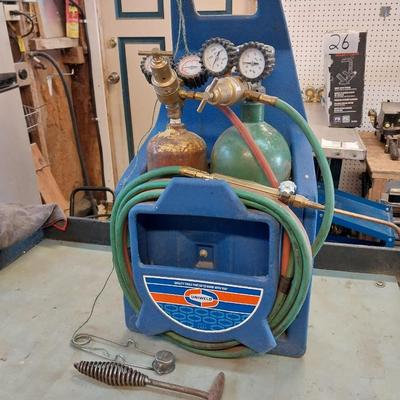 TORCH CUTTER WITH TANKS