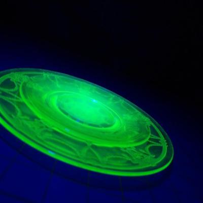 Uranium/Depression glass 6" and 8" plates