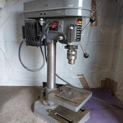 8" DRILL PRESS