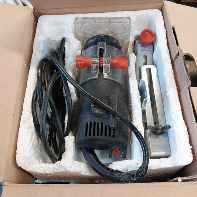 1/4" TRIM ROUTER