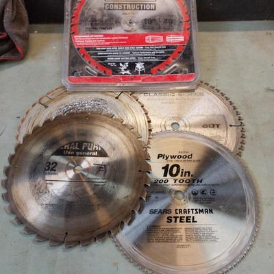 NICE VARIETY OF SAW BLADES