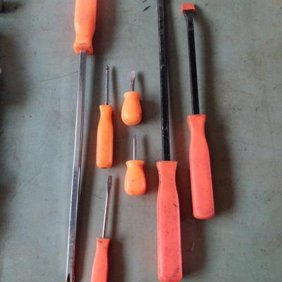 HAND TOOLS
