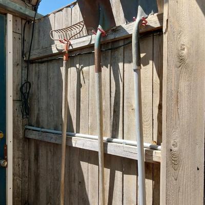 SHOVELS AND RAKES
