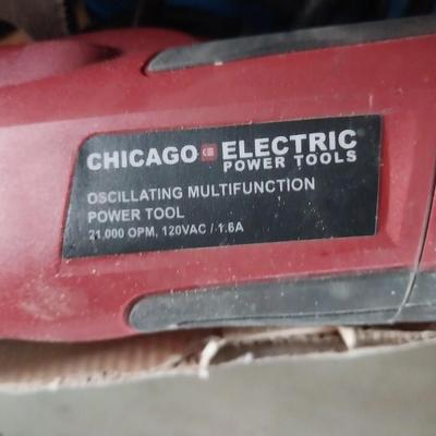 CRAFTSMAN 7 1/4" CIRCULER SAW AND OSCILLATING MULTIFUNCTION POWER TOOL