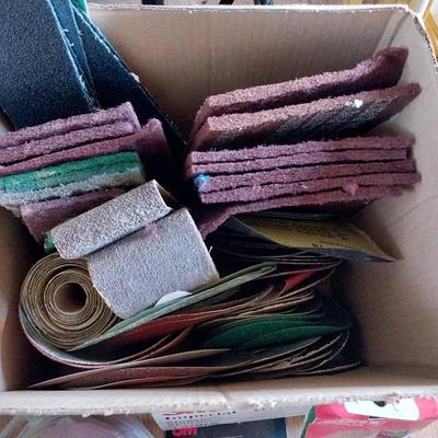 VARIETY OF SANDPAPERAND STRIPPING PADS