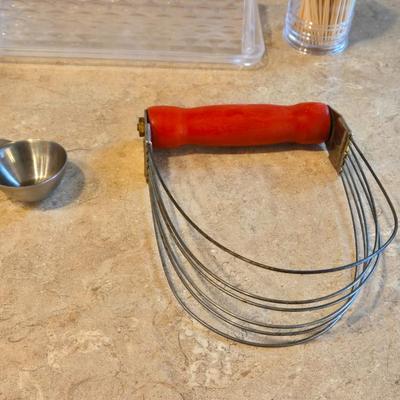 Mixed Lot of Kitchen Items