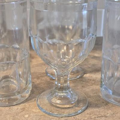 Mixed Lot of Glassware