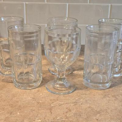 Mixed Lot of Glassware