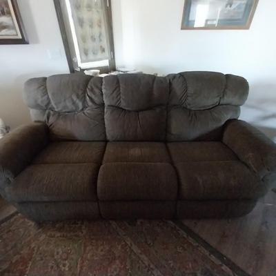 RECLINING SOFA