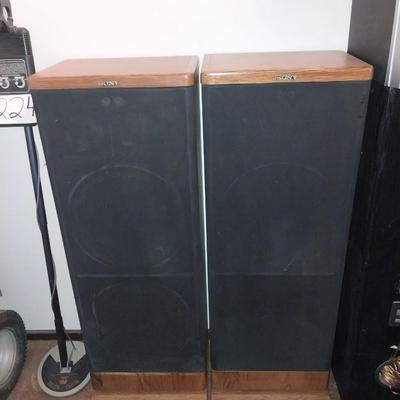 SONY TOWER SPEAKERS 3 WAY 4 SPEAKER SYSTEM