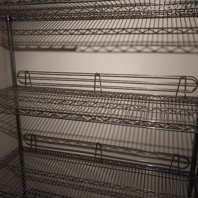 ROLLING FIVE SHELF WIRE RACK