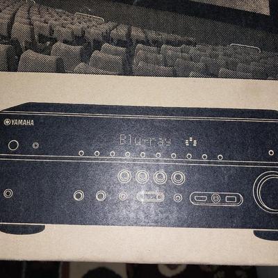 YAMAHA AV RECEIVER IN BOX