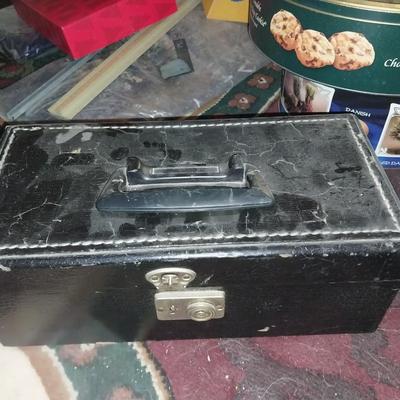 VARIETY CASSETTE TAPES IN CARRY CASE