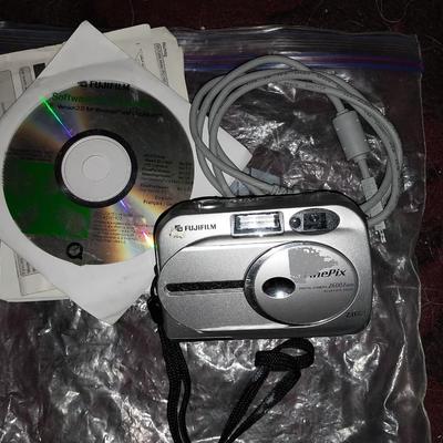 FUGIFILM DIGITAL CAMERA