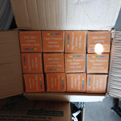 BOX OF 1000-WATT BULBS