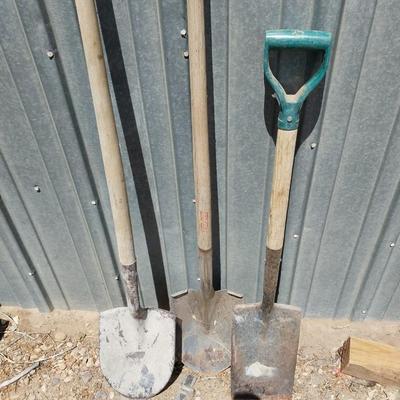 YARD SHOVELS