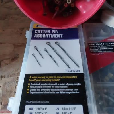 COTTER PINS AND HARDWARE