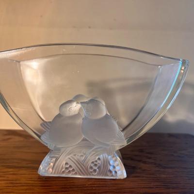 Verlys French Glass Lovebirds Vase