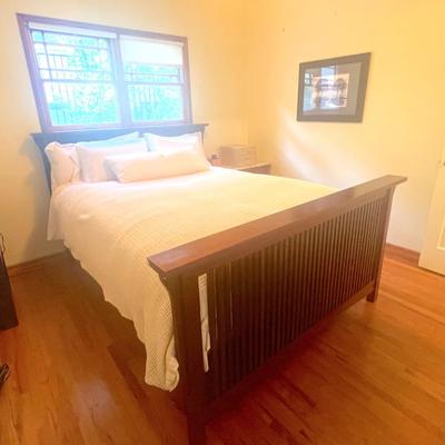 Queen Solid Oak Mission Style Bed