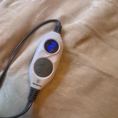 Sealy Heated Queen Throw