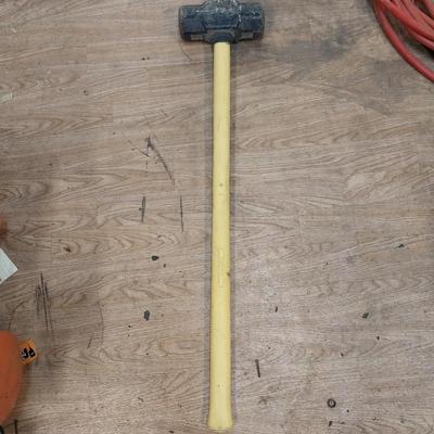 LONG HANDELED SLEDGHE HAMMER