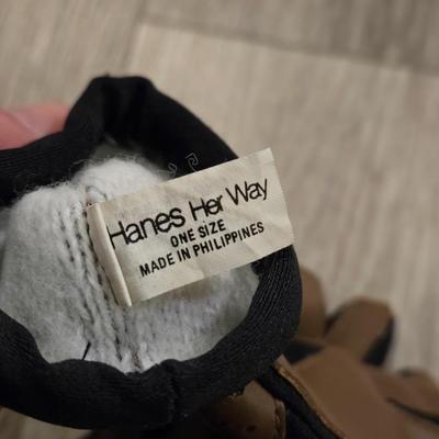 Hanes Gloves