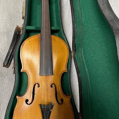 OLD Vuillaume a Paris Violin/ With Bow & case