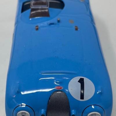 1939 Bugatti 57C, 24 Hours of Le Mans, IXO, China, 1/43 Scale, Mint Condition