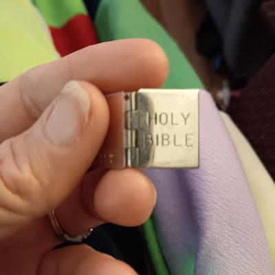 Small locket