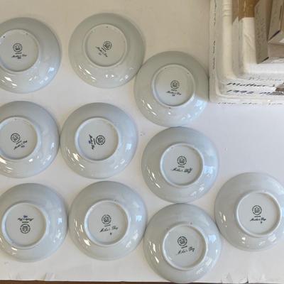 Royal Copenhagen Plates Years 1990-1999 Mother's Day Series