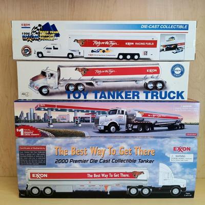 LOT 11: Diecast 1996 Exxon Race Team Support Vehicle, Exxon Collectible ...
