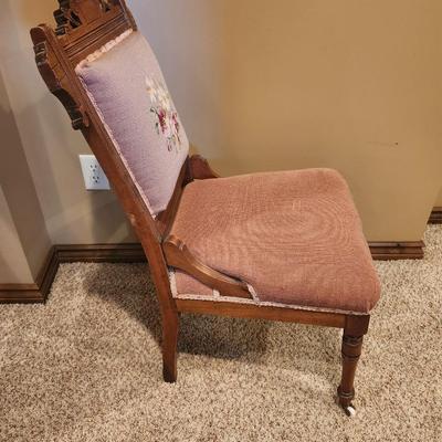 Antique Victorian EASTLAKE Walnut & Needlepoint Carved Fire Place Side Chair