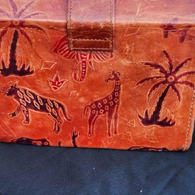 Two Ceramic Purse Jar and Leather Purse lot