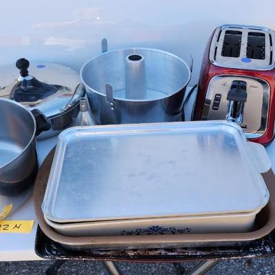 Pot and pans lot